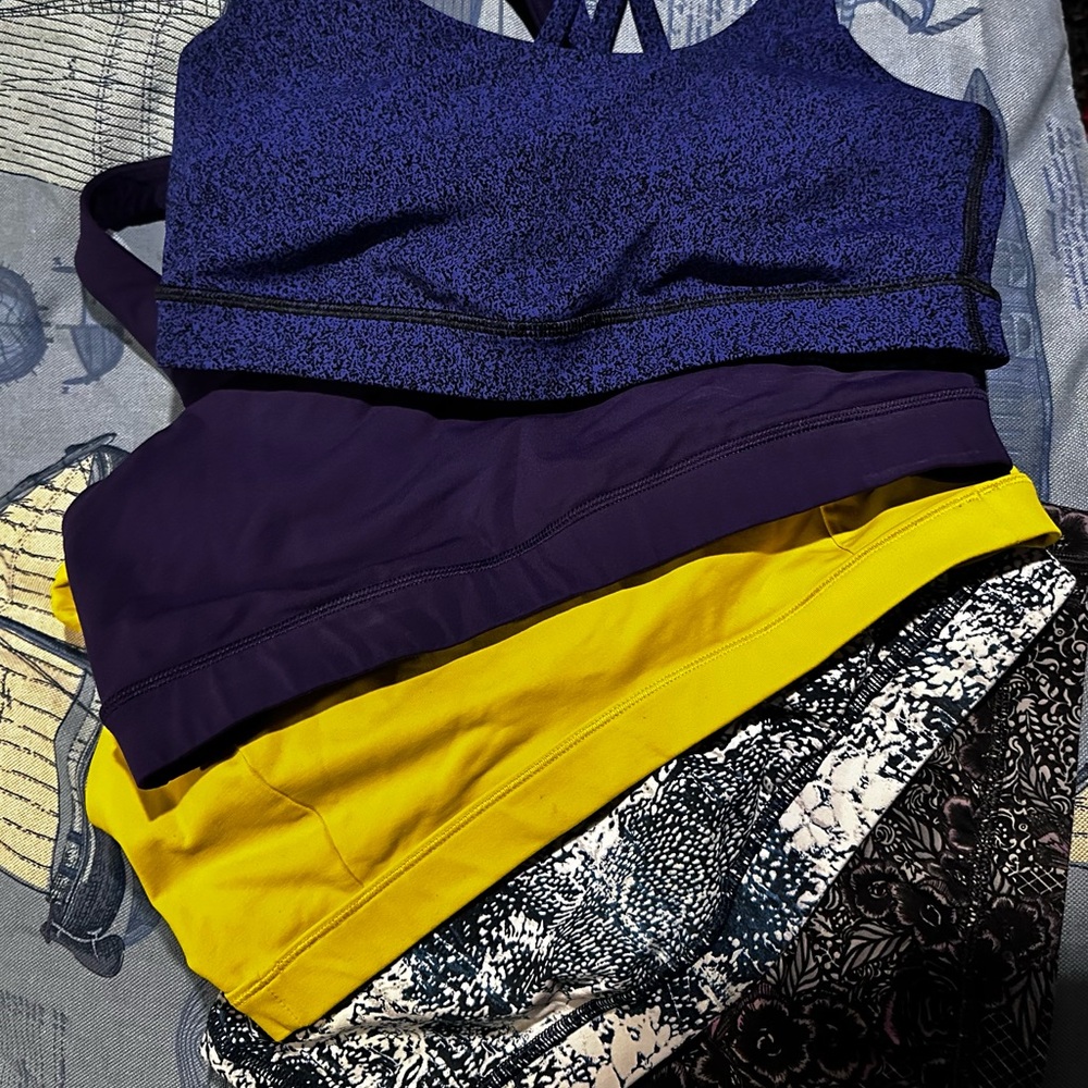 5 lululemon Sports Bras - Blue, Purple, Yellow, Black & white, flower design.